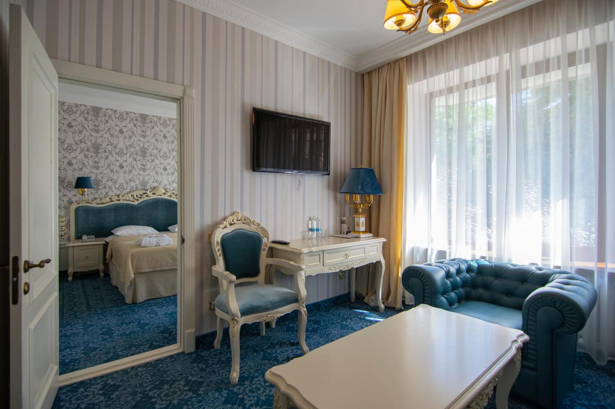 קייב Royal Olympic Hotel מראה חיצוני תמונה